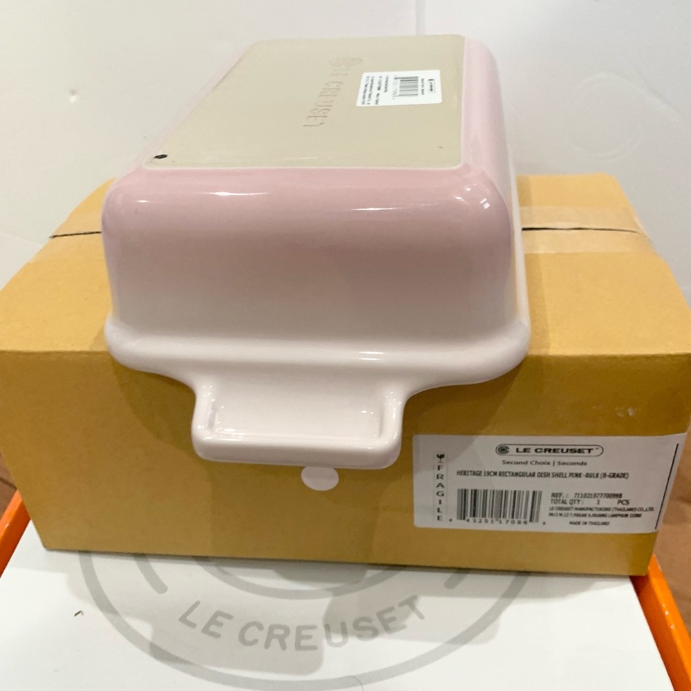 Le Creuset Rectangular Dish - Picture 5 of 7
